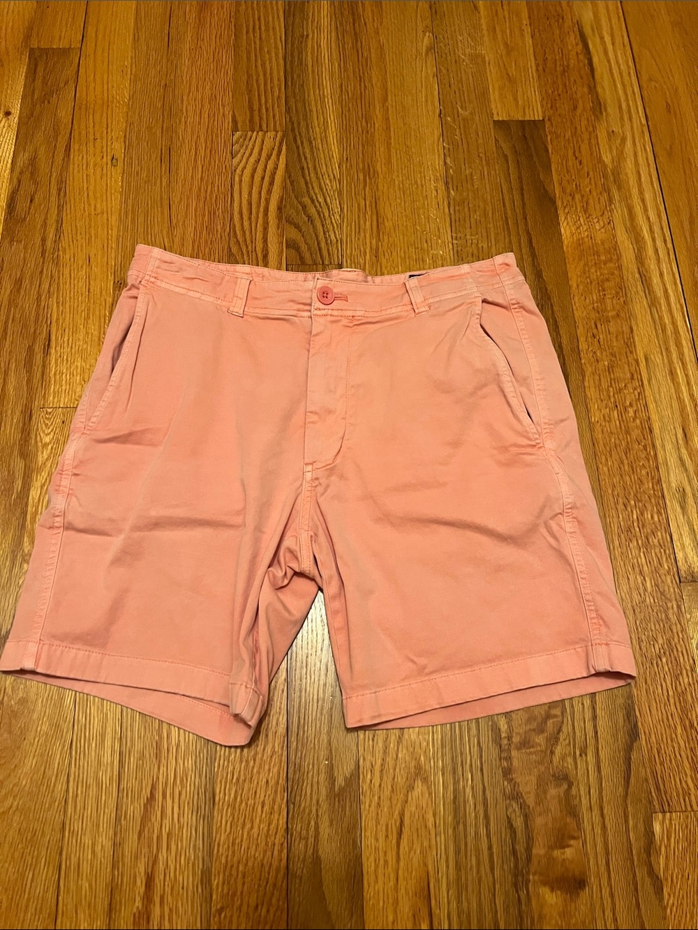 Vineyard Vines Salmon Pink Flat Front Chino Shorts